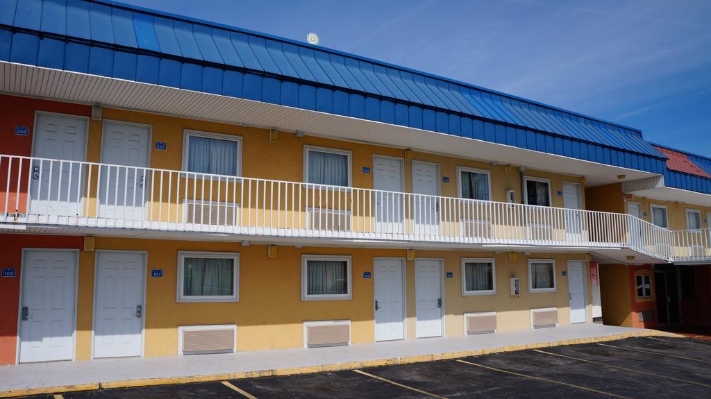 Royale Inn 캔자스시티 외부 사진